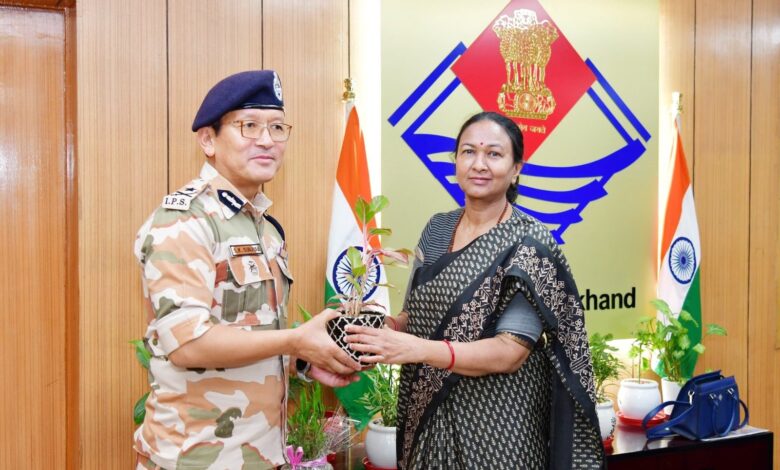आईटीबीपी महानिरीक्षक ने की मुख्य सचिव से मुलाकात आईटीबीपी महानिरीक्षक ने की मुख्य सचिव से मुलाकात