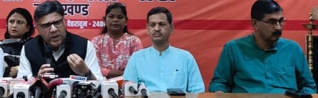 ममता की शह पर हो रहे हैं महिलाओं पर अत्याचार